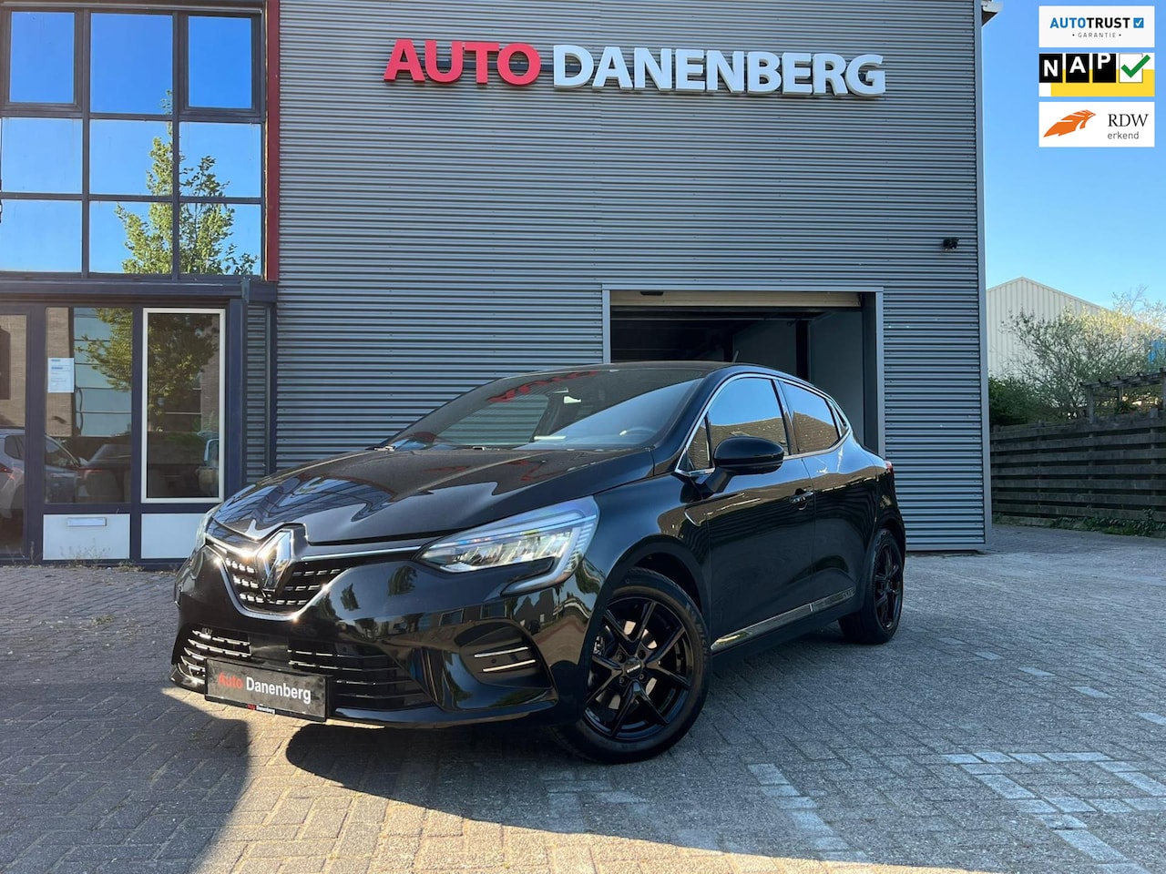 Renault Clio - 1.6 E-Tech Hybrid 140 Initiale - AutoWereld.nl