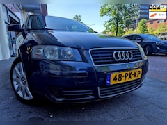 Audi A3 - 1.6 Attraction Climatronic ElecRam Crusctrl