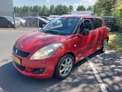 Suzuki Swift - 1.2 Exclusive 5 Deurs AIRCO Lichte schade