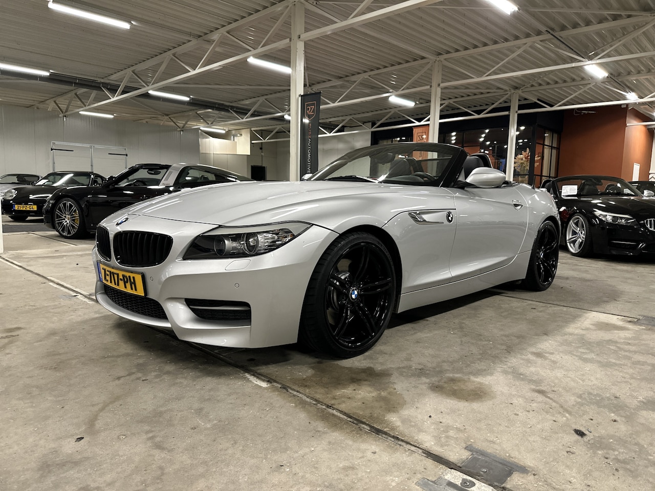 BMW Z4 Roadster - [E89] sDrive35iS DCT High Executive l Elek. stoelen l Navi l Stuurverwarming - AutoWereld.nl