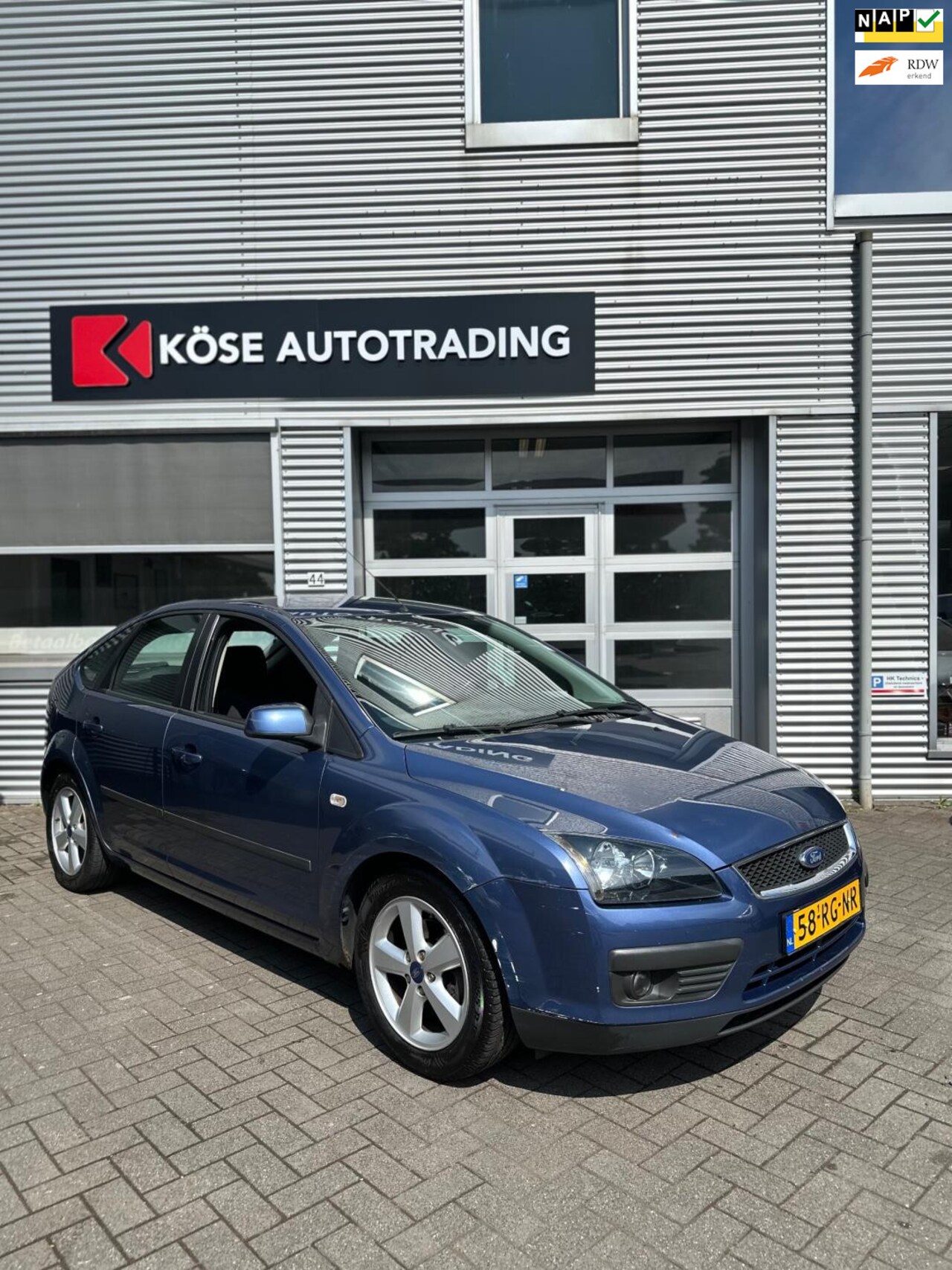 Ford Focus - 1.6-16V First Edition AIRCO CRUISE NW APK - AutoWereld.nl