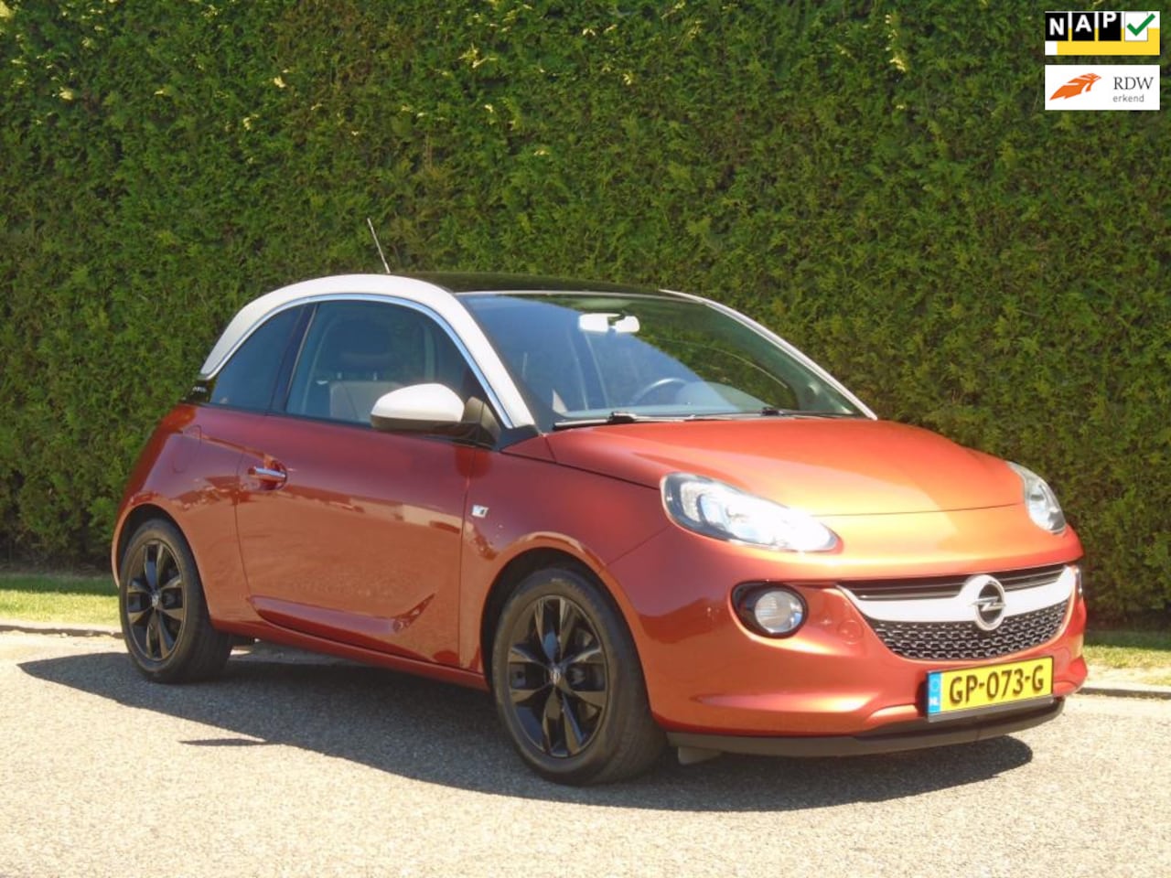 Opel ADAM - 1.2 i JAM. Airco..Panoramadak. - AutoWereld.nl