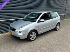 Volkswagen Polo - 1.4-16V/ AUTOMAAT/LAGE KM /LM VELGEN/ AIRCO / ELECTRISCH PAKKET/ CRUISE