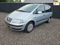 Volkswagen Sharan - 2.0 Trendline 7 PERSOONS/CLIMA/CRUISE/NAP