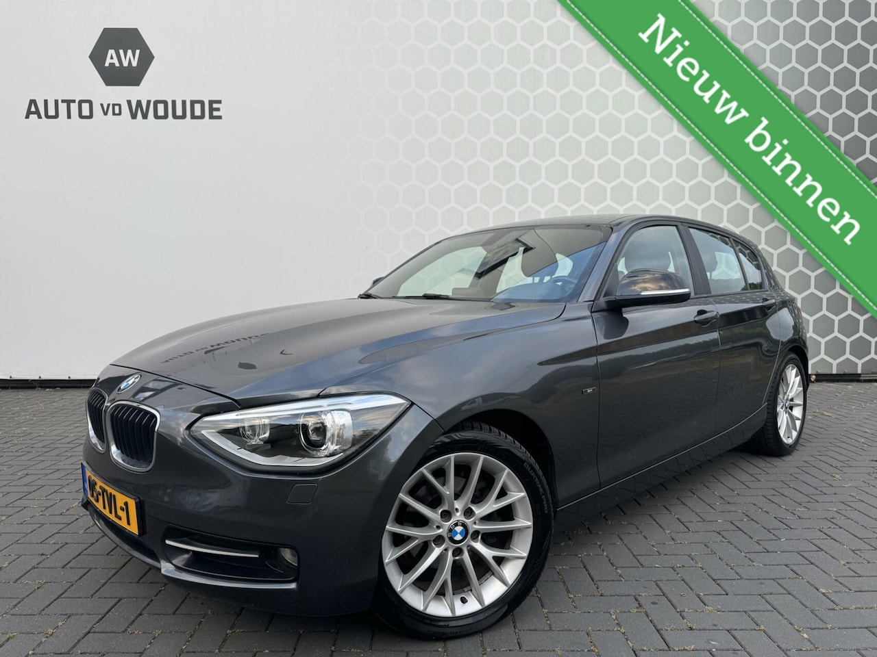 BMW 1-serie - 116i Business+ Xenon Led - AutoWereld.nl