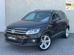 Volkswagen Tiguan - 1.4 TSI Facelift 19'' R-Line Carplay Pano