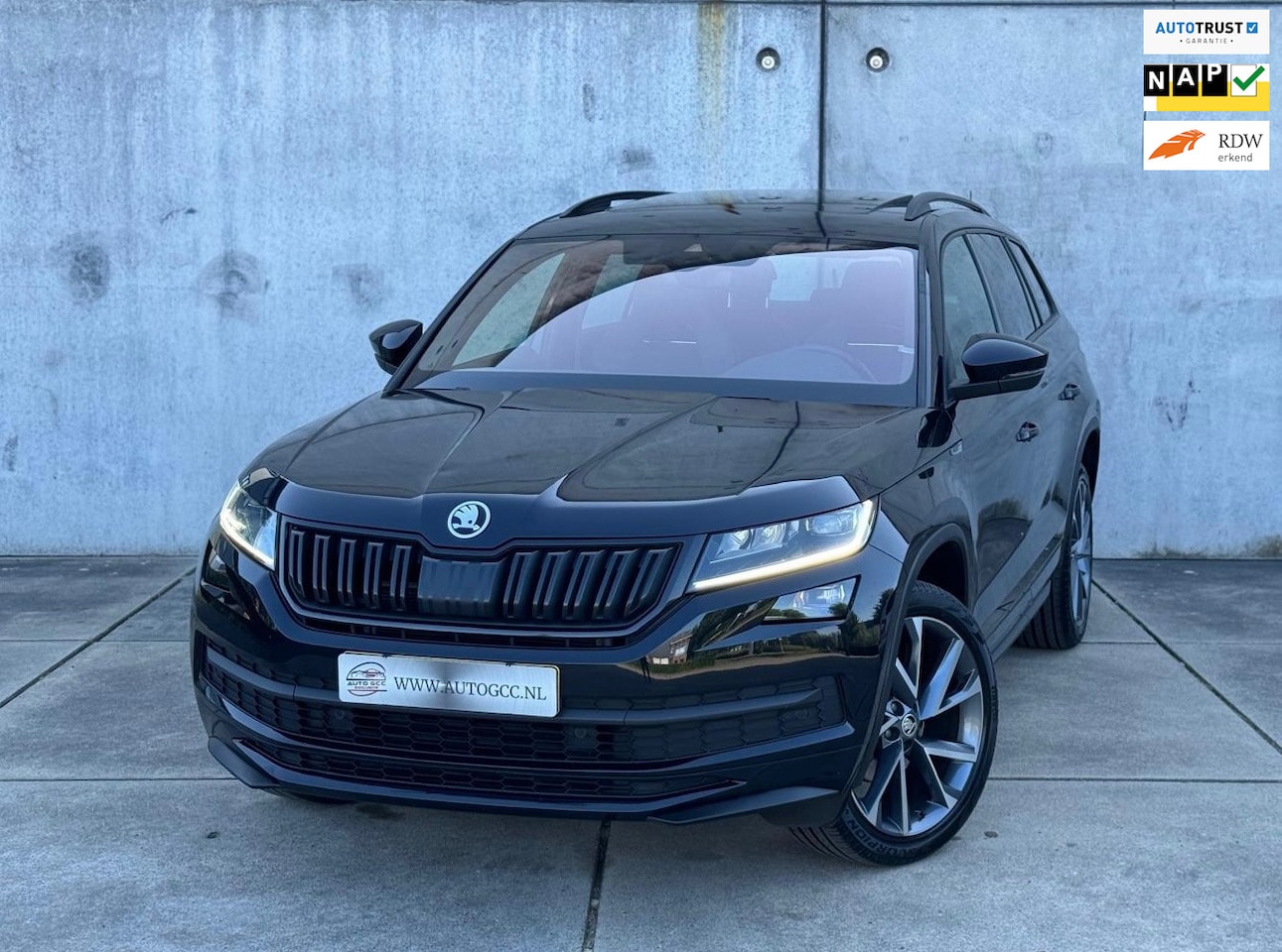 Skoda Kodiaq - 1.5 TSI SPORTLINE PANO VIRTUAL NAP BTW - AutoWereld.nl