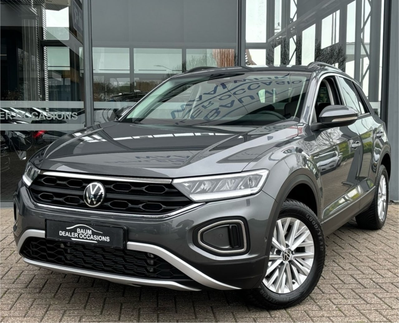 Volkswagen T-Roc - 1.0 TSI 115PK STYLE AIRCO NAVI PDC VIRTUAL. - AutoWereld.nl