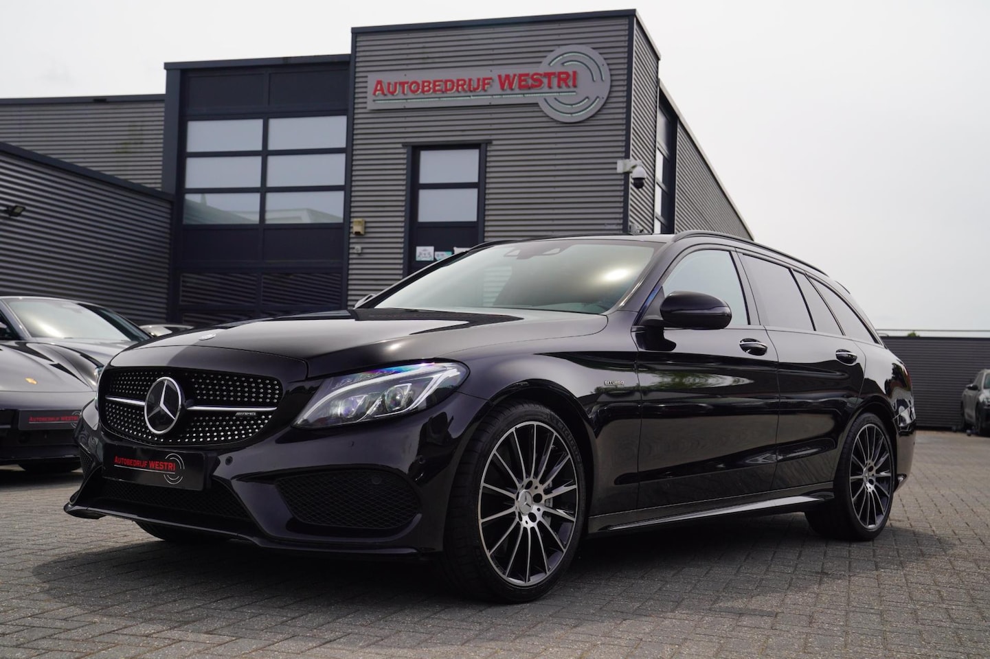 Mercedes-Benz C-klasse Estate - AMG 43 4MATIC | Burmester Sound System | Elektrisch verstelbare stoelen | Camera | Leder/a - AutoWereld.nl