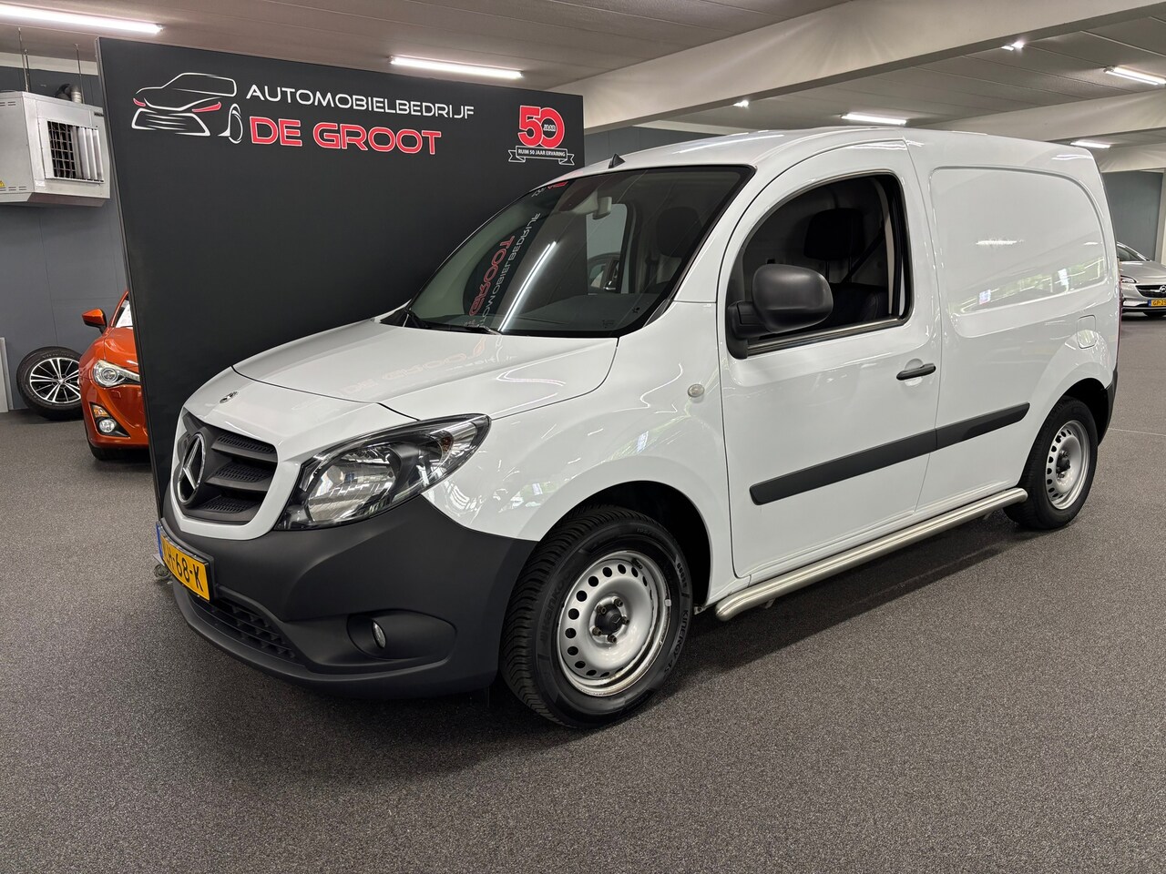 Mercedes-Benz Citan - 108 CDI / NL-auto, Eerste eigenaar, Radio, Trekhaak - AutoWereld.nl