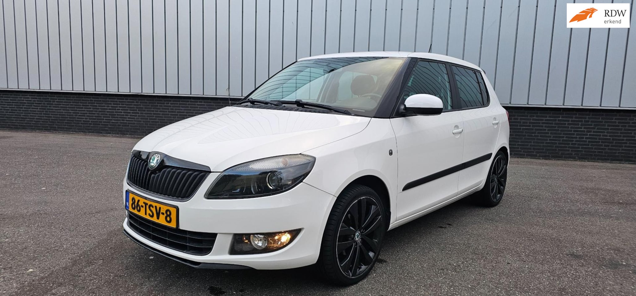 Skoda Fabia - 1.2 TSI Ambition RS pakket - AutoWereld.nl