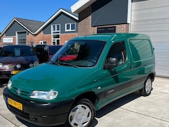 Citroën Berlingo - 1.9 D 600 NIEUWE APK - NAP LOGISCH - TREKHAAK - NETTE STAAT - STUUR BEKRACHTIGING - 2 SLEU