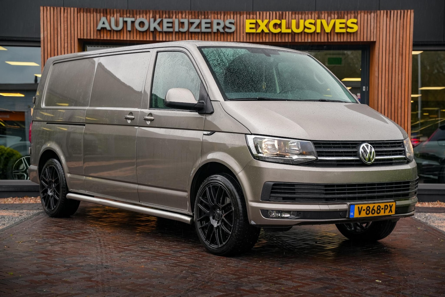 Volkswagen Transporter - 2.0 TDI L2H3 Highline 2.0 TDI L2H3 Highline - AutoWereld.nl