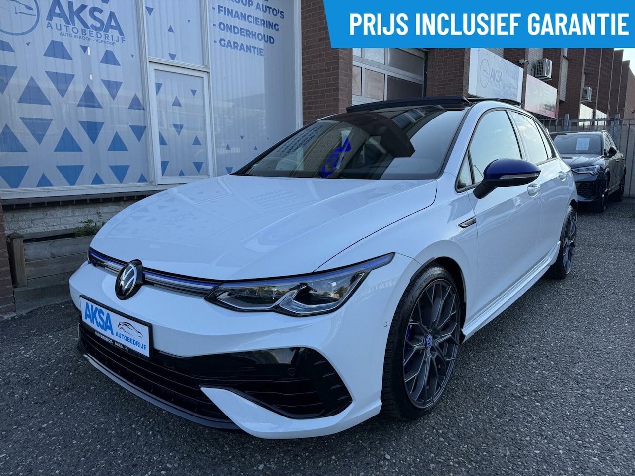 Volkswagen Golf - 8 R 333pk 2.0 TSI R 4Motion - AutoWereld.nl