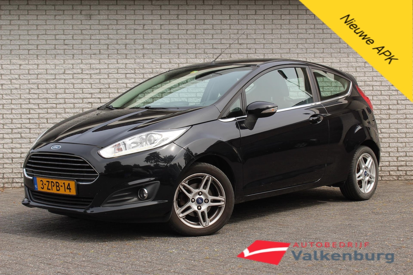Ford Fiesta - 1.0 80PK 3D S/S Titanium | NAVI | LED | LMV 15'' | Airco | Elektrische ramen - AutoWereld.nl