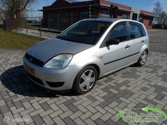 Ford Fiesta - 1.4-16V met APK t/m 16-12-2021