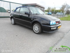 Volkswagen Golf Cabriolet - III 1.8