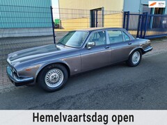 Daimler Double Six - 6.0 V12 Aut. *2e EIG.*AIRCO*LEER*ELEC.RAMEN*CV