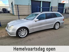 Mercedes-Benz E-klasse Combi - 200 K. AUT. *234.971 KM*LEER*NAVI*18 INCH