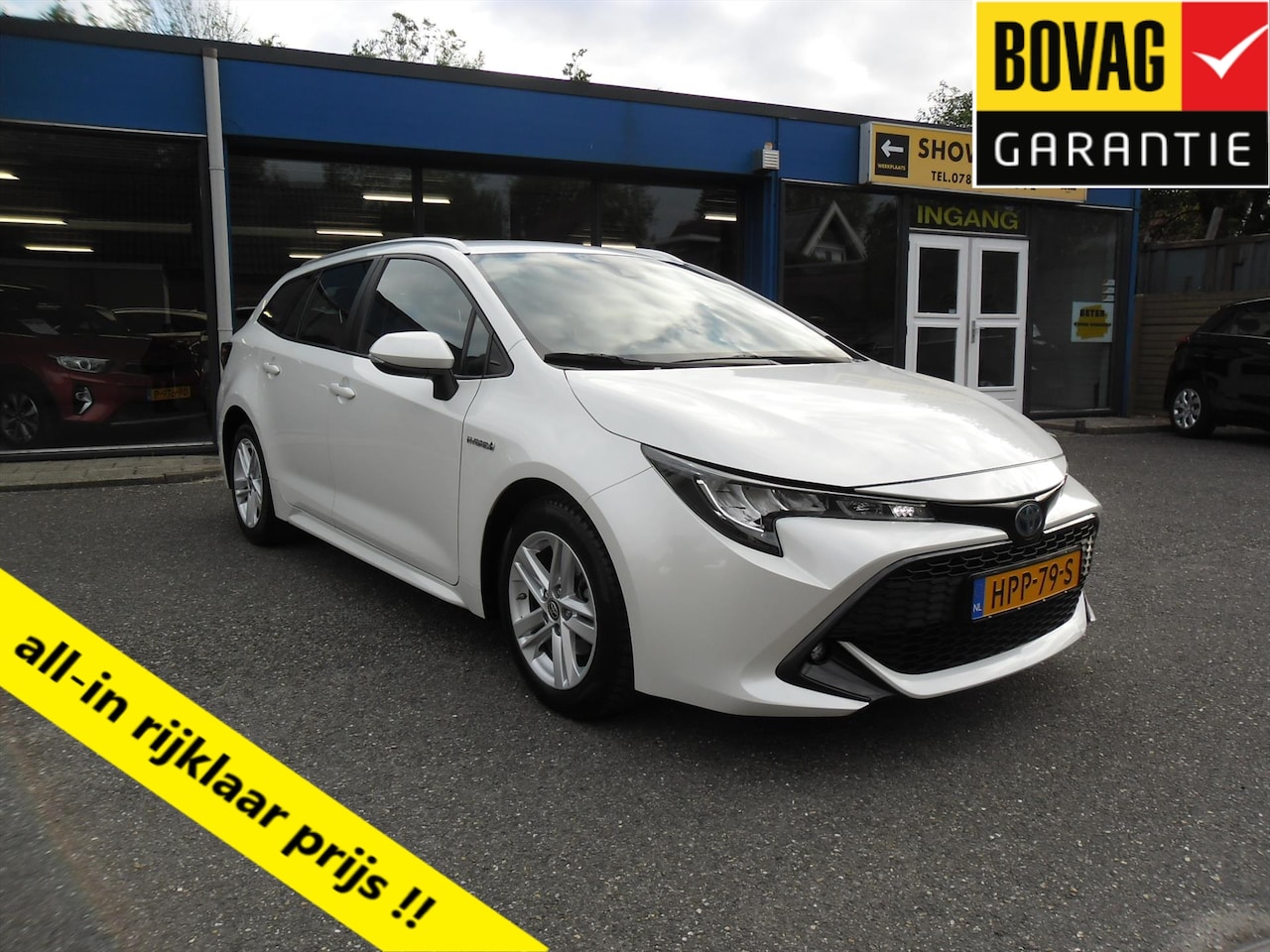 Toyota Corolla Touring Sports - 1.8 HYBRID ACTIVE AUTOMAAT NAV ECC LMV CAMERA PDC XENON RIJKLAARPRIJS - AutoWereld.nl