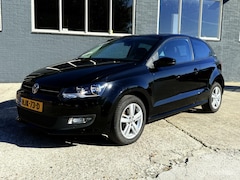 Volkswagen Polo - 1.2 TEAM CRUISE CONTROL- AIRCO - REGENSENSOR - PDC - SPORTVELGEN