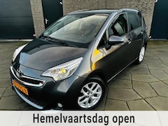 Toyota Verso S - 1.3 VVT-i Trend|AIRCO|HOGE Instap|veel ruimte en comfort|