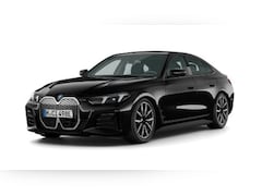 BMW i4 - eDrive35 M Sport Edition 70 kWh M-Sport Edition | Trekhaak | Panoramadak | Hifi Systeem