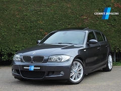 BMW 1-serie - 130i Executive M Sport | Youngtimer | Schuifdak
