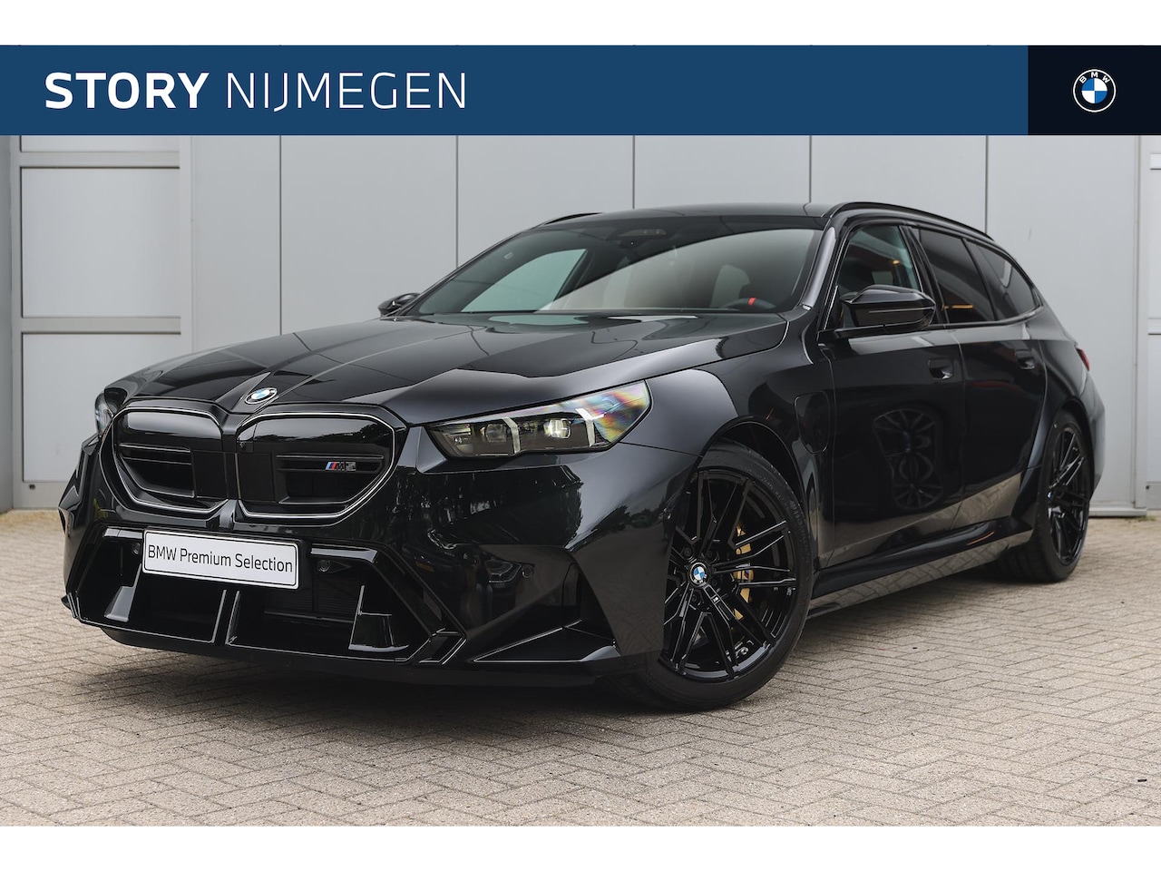 BMW 5-serie Touring - M5 Automaat / M Drive Professional / Panoramadak / Trekhaak / M Multifunctionele Stoelen / - AutoWereld.nl