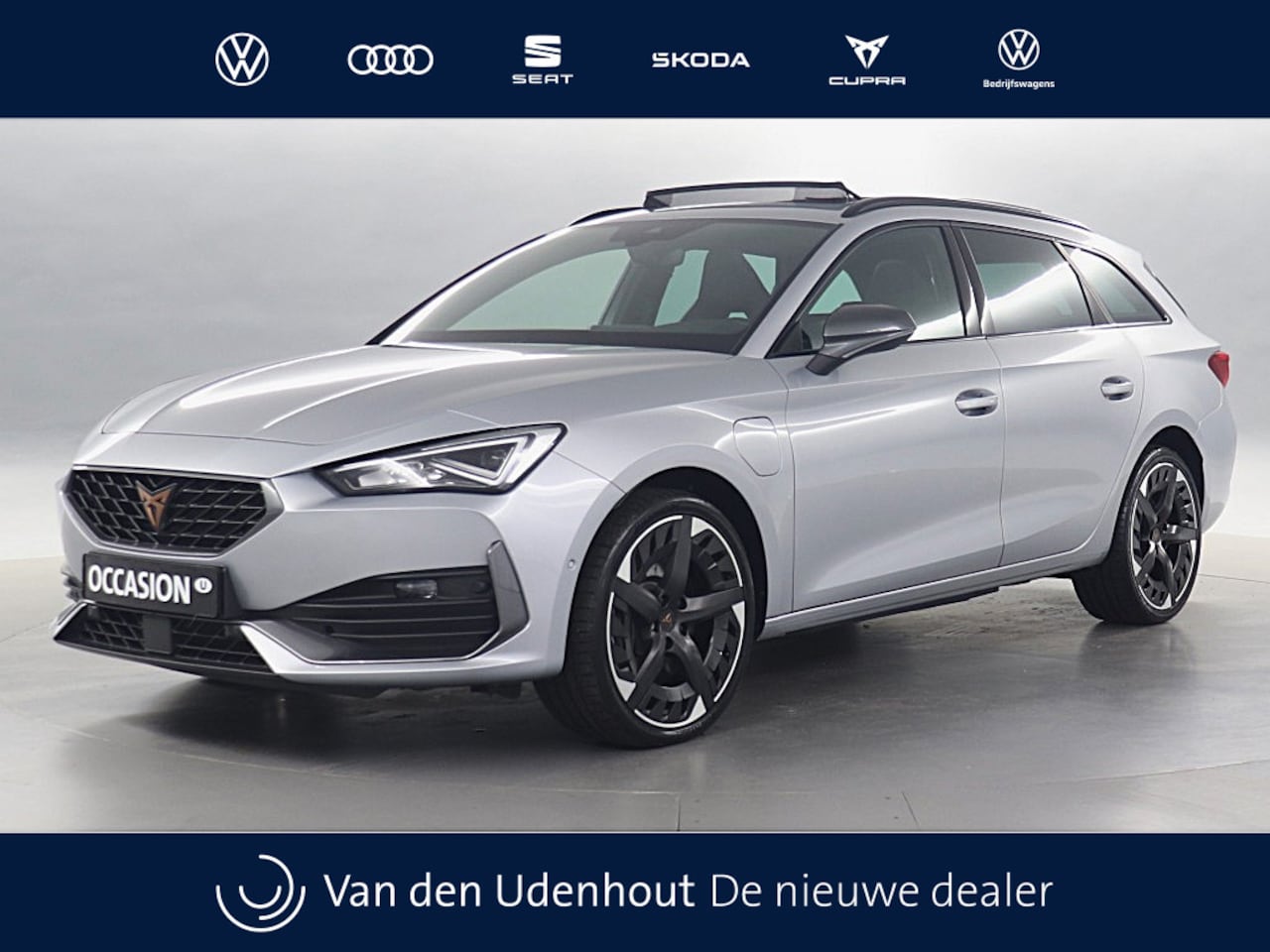 CUPRA Leon Sportstourer - 1.4 TSI eHybrid 245pk PHEV VZ Performance / Panoramadak /Stoel+Stuurverwarming / Camera / - AutoWereld.nl