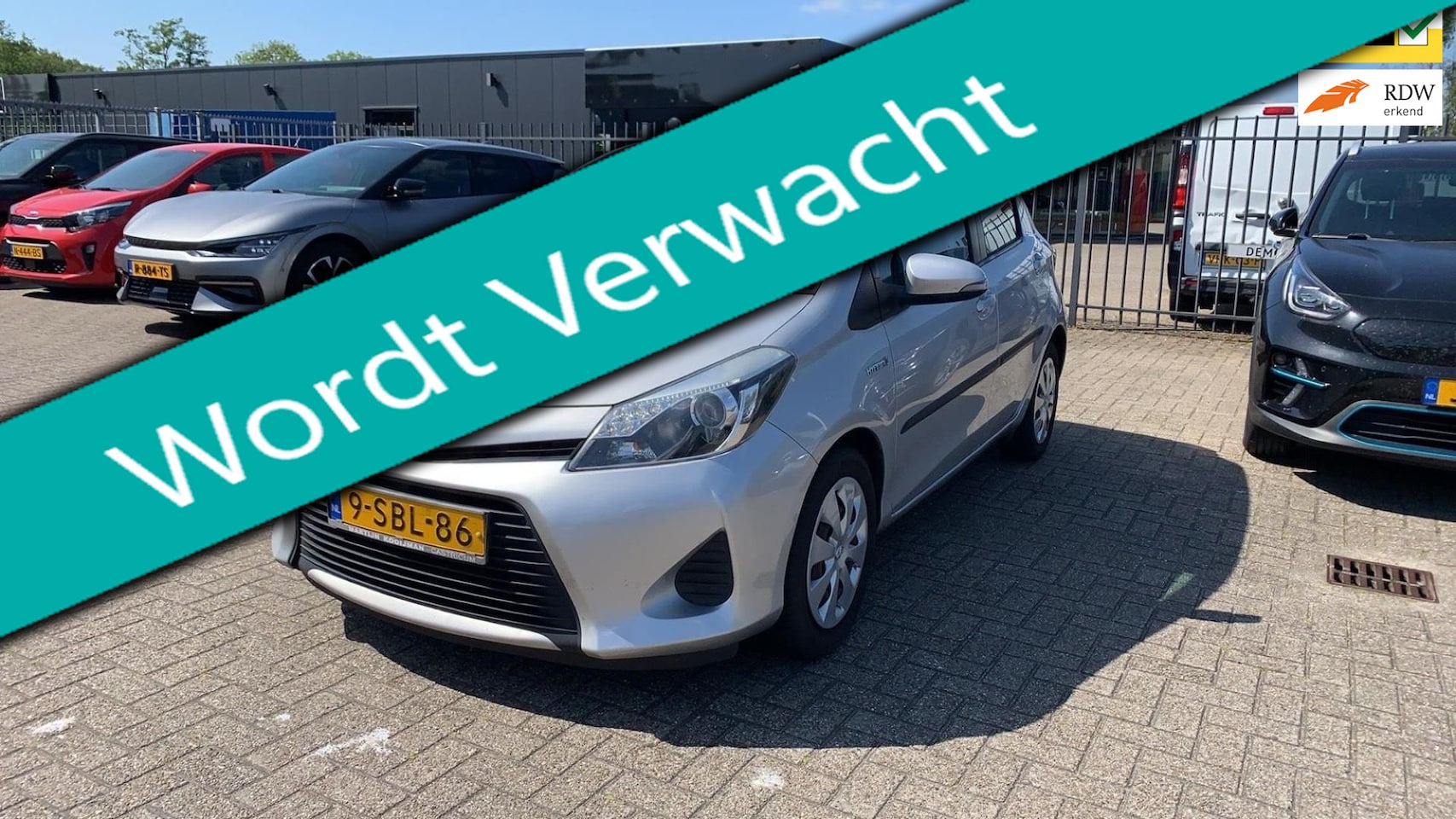 Toyota Yaris - 1.5 Full Hybrid Automaat Clima Cruise LED 5-deurs Historie - AutoWereld.nl
