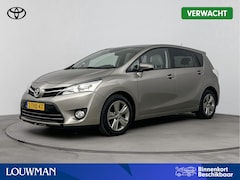 Toyota Verso - 1.8 VVT-i Dynamic Business | Trekhaak | Navigatie | Parkeercamera |