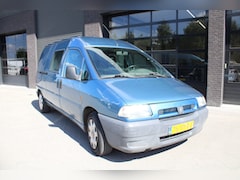 Peugeot Expert - 230L 2.0 HDI Comfort DC handelsaanbieding