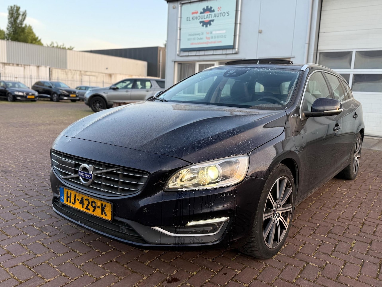 Volvo V60 - 2.4 D6 Twin Engine Summum 2.4 D6 Twin Engine Summum - AutoWereld.nl