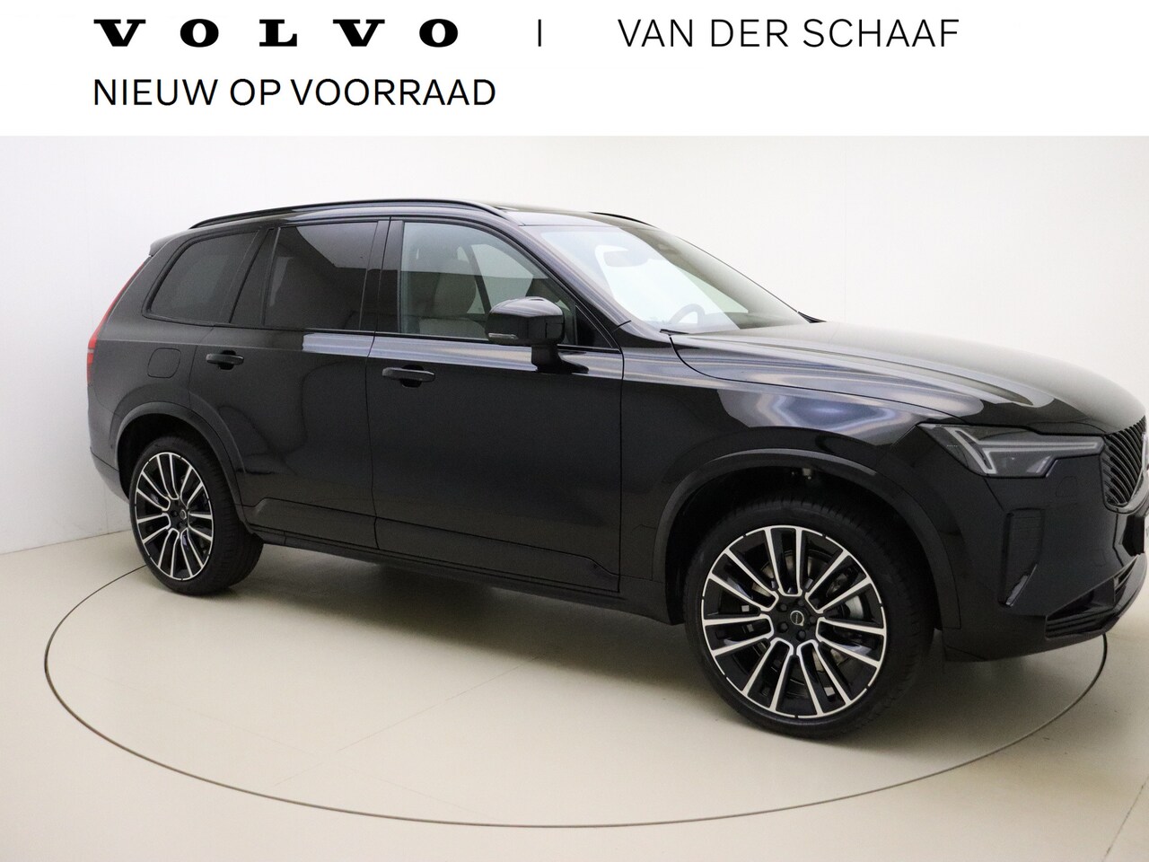Volvo XC90 - T8 455pk AWD Ultra Dark / Luchtvering / Bowers & Wilkins audio / Massagefunctie / Gelamine - AutoWereld.nl