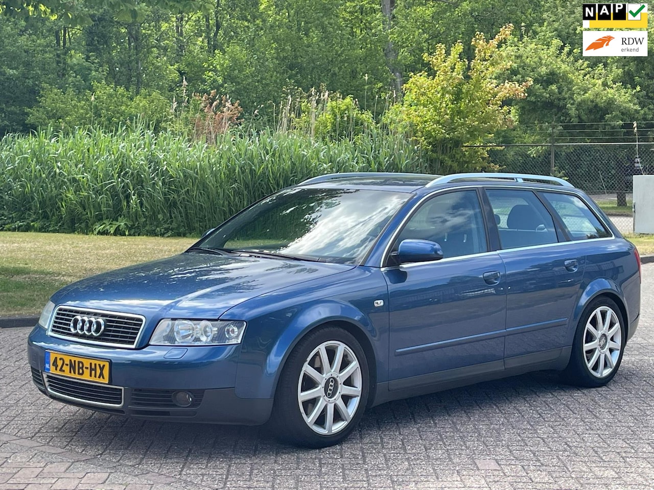 Audi A4 Avant - 2.4 Pro Line/AIRCO/CRUISE/PARKEERSENS ACHTER - AutoWereld.nl