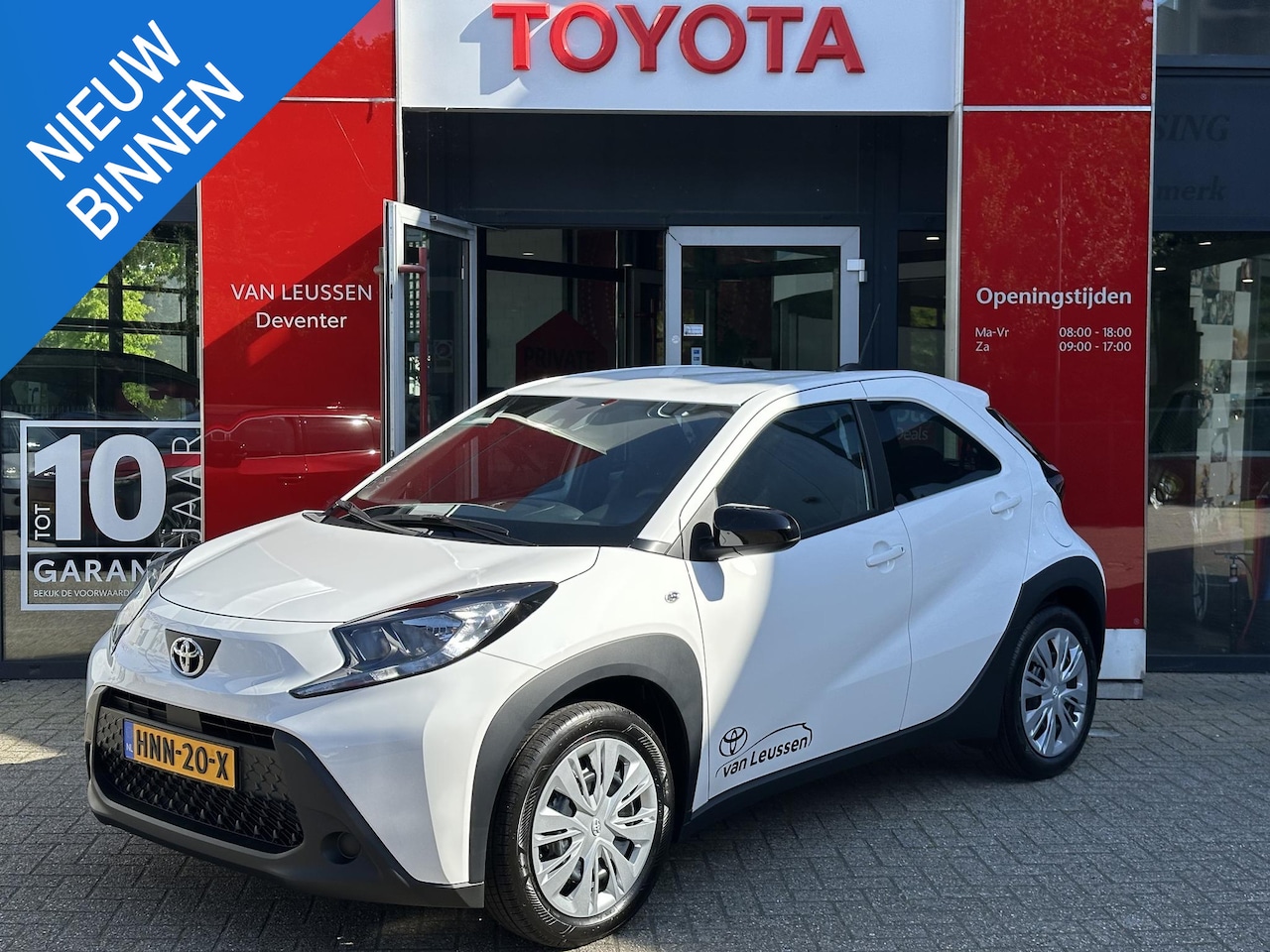 Toyota Aygo X - 1.0 VVT-i S-CVT play 1.0 VVT-i S-CVT Play - AutoWereld.nl
