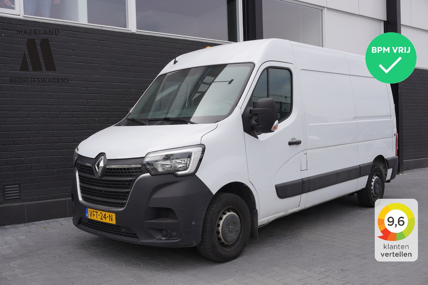 Renault Master - 2.3 dCi 135PK L2H2 EURO 6 - Airco - Cruise - Camera - € 12.950,- Excl. - AutoWereld.nl