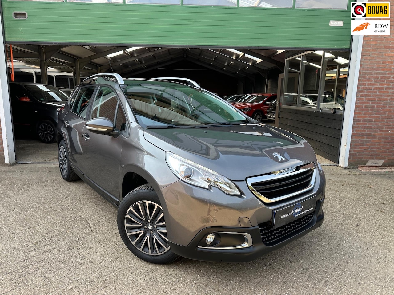 Peugeot 2008 - 1.2 PureTech Active|PANO/NAVI/CRUISE/PDC - AutoWereld.nl