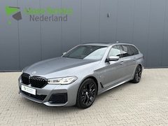 BMW 5-serie Touring - 530e xDrive Business Edition Plus M 50 Jahre Edition, PANO - xDrive - LED - M-SPORT - ELEK