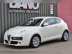 Alfa Romeo MiTo - 1.4 Distinctive Xenon/Airco/LED/Dealer Onderhouden