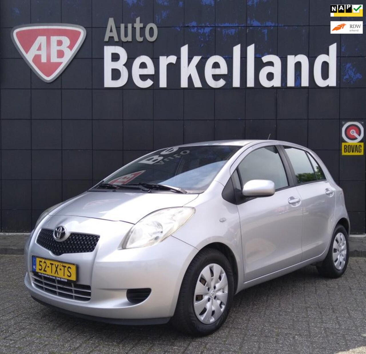 Toyota Yaris - 1.3 VVTi Sol 1.3 VVTi Sol 5-Drs Airco - AutoWereld.nl
