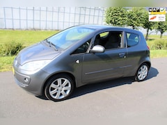 Mitsubishi Colt - 1.3 Inform met Airco