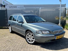 Volvo V70 - 2.3 T-5 Geartr. C.L - APK 06-26 - Airco - Cruise