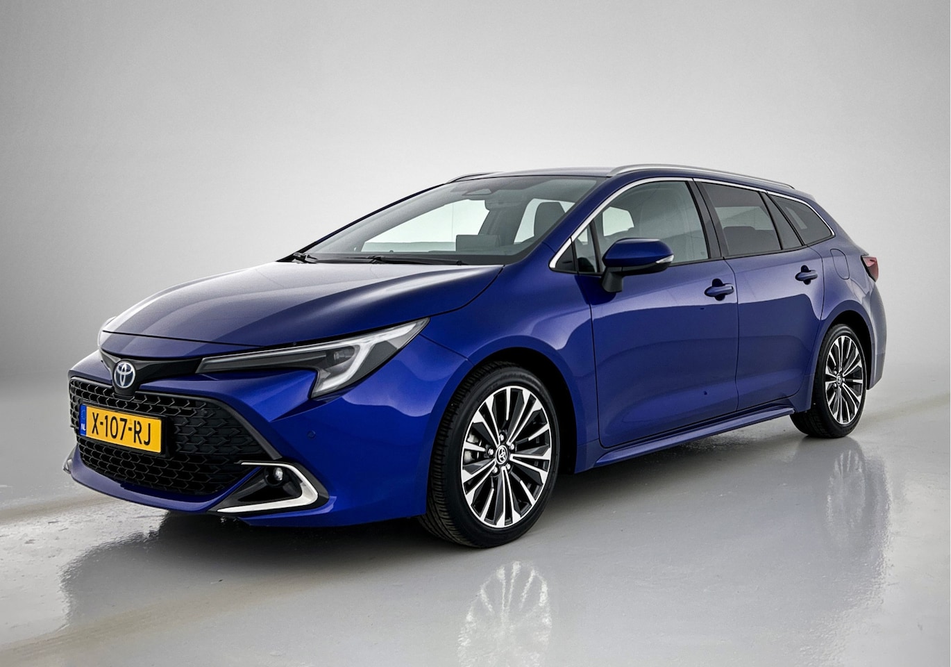 Toyota Corolla Touring Sports - 1.8 Hybrid First Edition 1.8 Hybrid First Edition - AutoWereld.nl