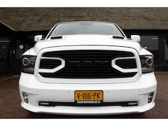 Dodge Ram 1500 - 5.7 V8 4x4 Crew Cab 5'7 Sport