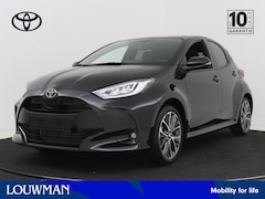 Toyota Yaris - 1.5 Hybrid 130 Executive | Blind Spot Monitor | Parkeersensoren | Stoelverwarming | Stuurw
