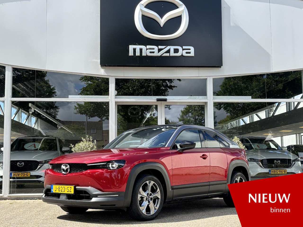 Mazda MX-30 - e-SkyActiv 145 First Edition 36 kWh - AutoWereld.nl