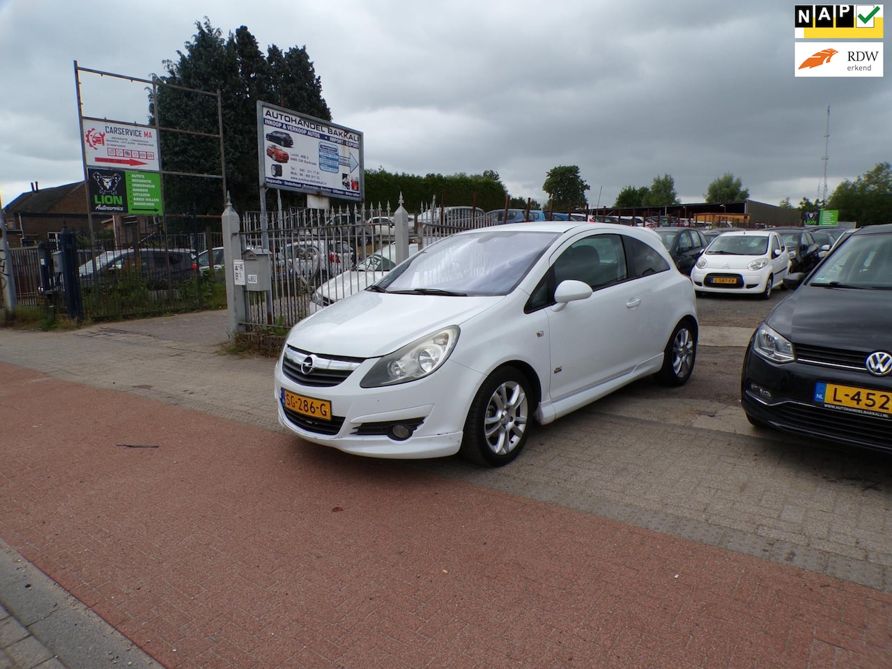 Opel Corsa - 1.4-16V Sport 1.4-16V Sport - AutoWereld.nl