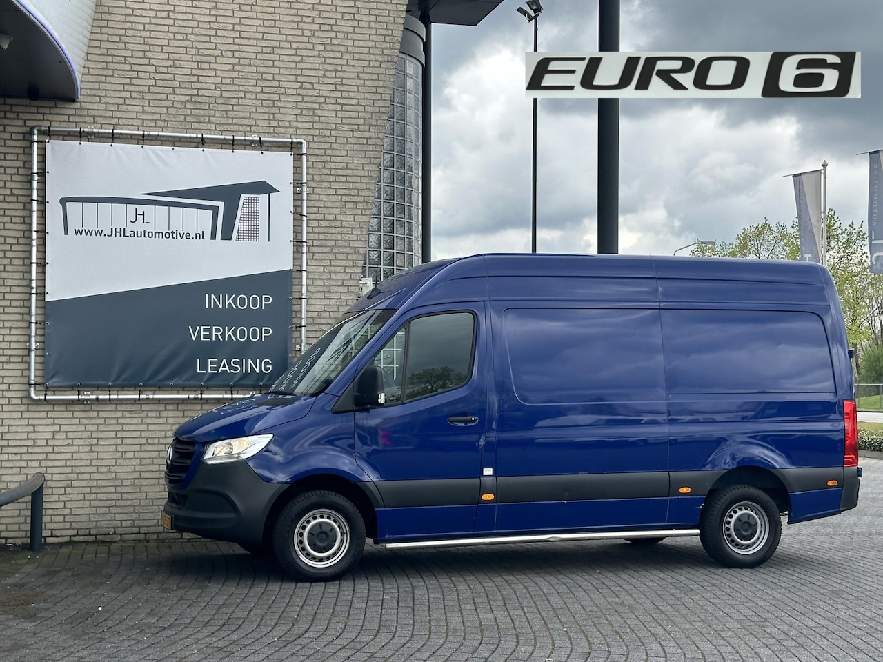 Mercedes-Benz Sprinter - 316 2.2 CDI L2H2*AUT.*CRUISE*NAVI*3P*CAMERA*DAB* - AutoWereld.nl